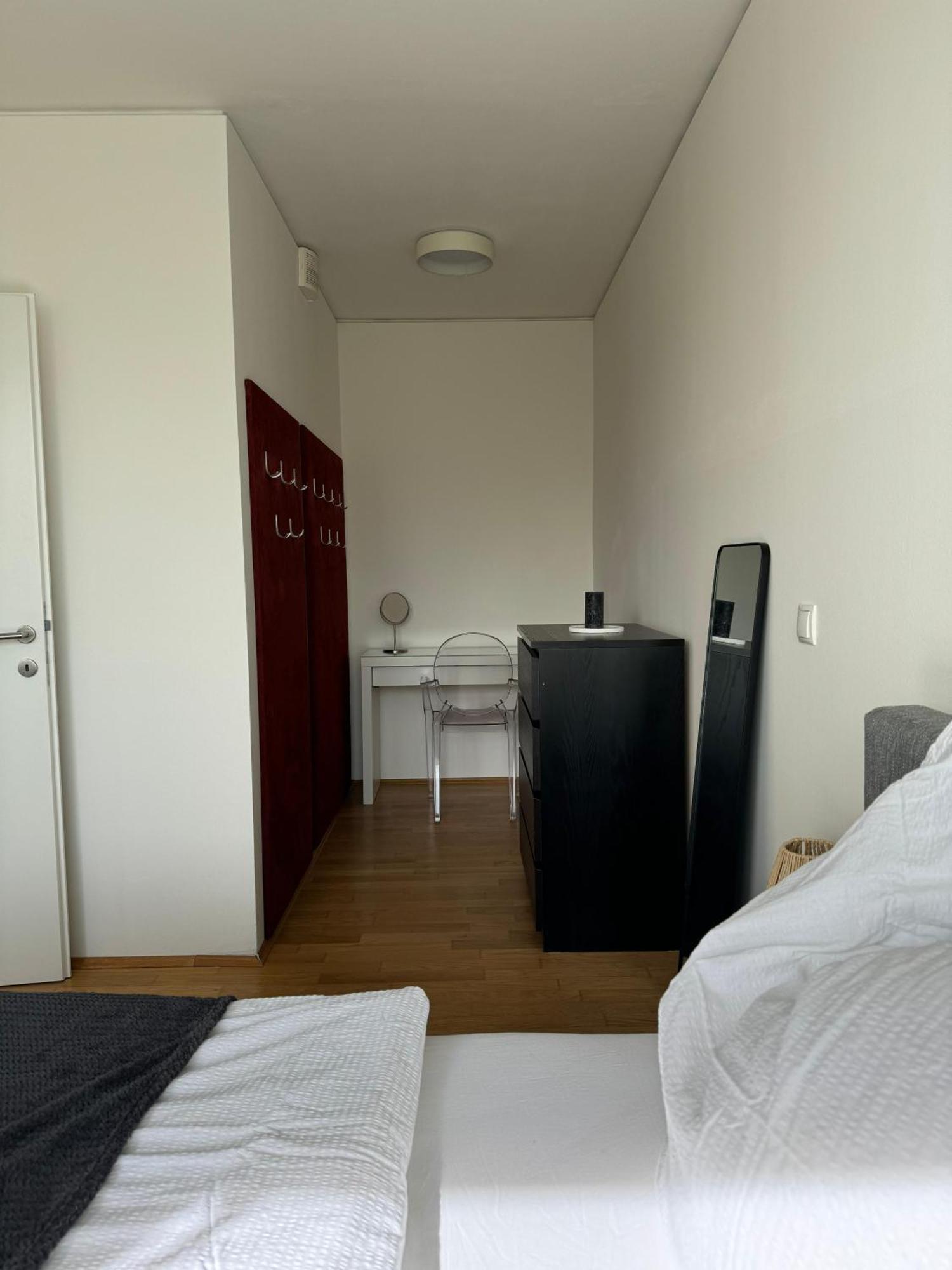 Reside In The Golden Wave Appartement Graz Buitenkant foto