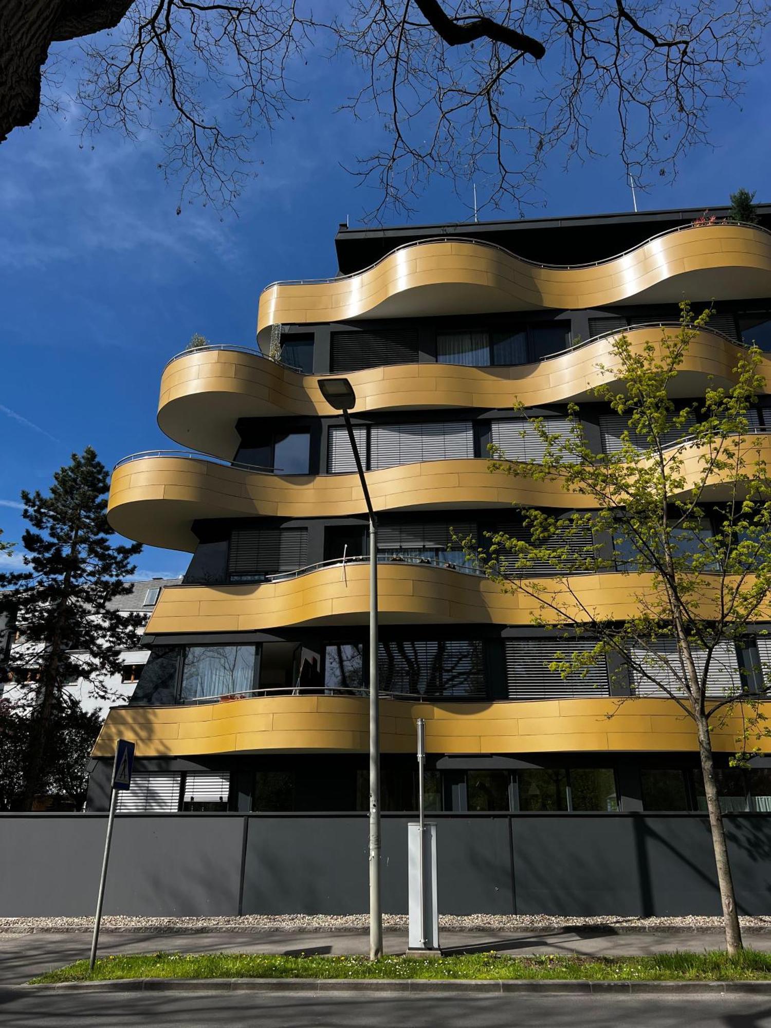 Reside In The Golden Wave Appartement Graz Buitenkant foto